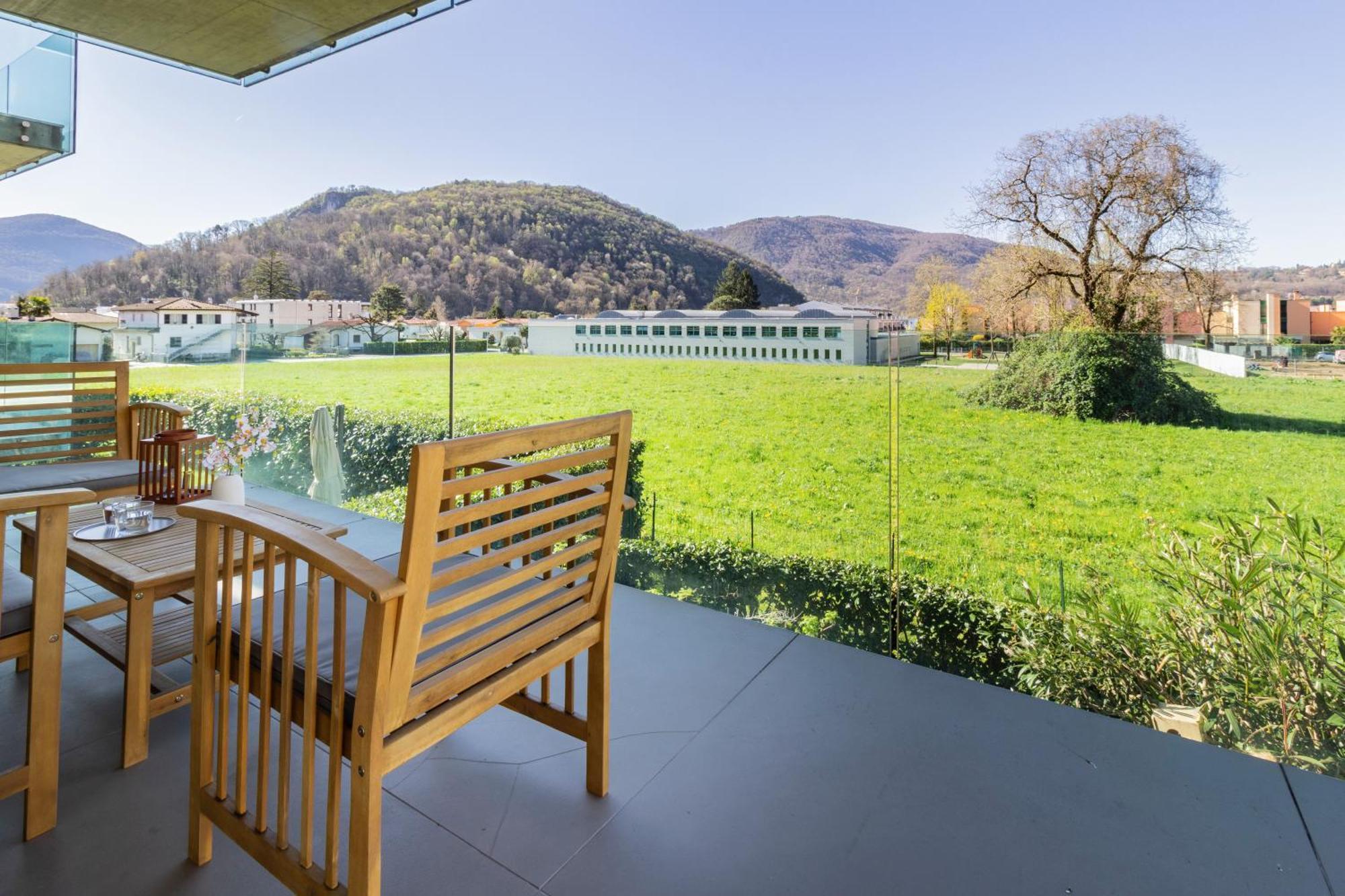 Green Caslano Apartment